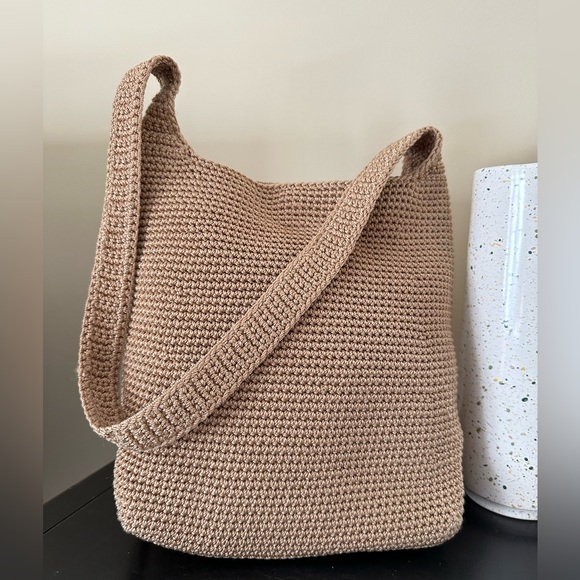 The Sak Handbags - Sak Hobo shoulder Bag. Tan woven.